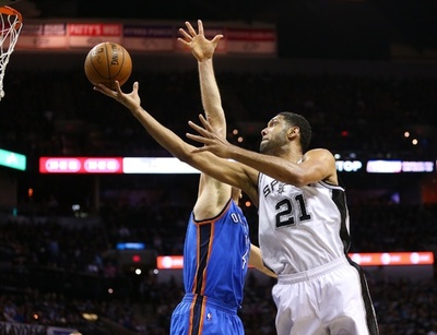 スパーズ、サンダーとのカンファレンス決勝初戦で快勝