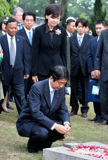 安倍首相がインド訪問へ 投資拡大などを協議