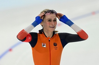 スハウテンが金 スピードスケート女子3000m、北京五輪