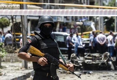 エジプト首都で爆弾攻撃、検事総長が死亡