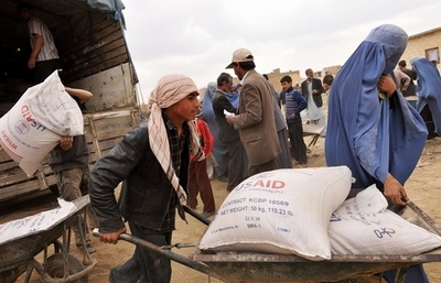 政府、途上国に1億ドルの緊急食糧援助実施へ