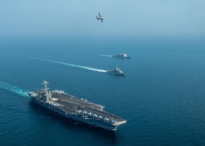 米国防総省高官、中国に勝つためにAI活用を提言 国外基地縮小も