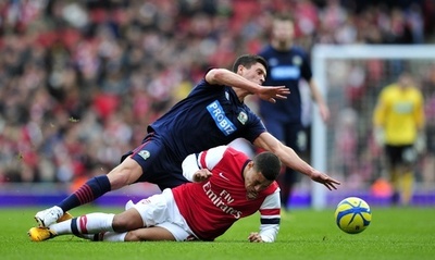 アーセナル、2部ブラックバーンに黒星喫し敗退 FAカップ