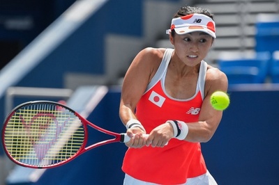 土居美咲は2回戦敗退、ベンチッチにストレート負け 東京五輪