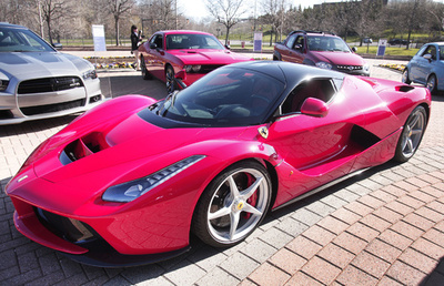 限定499台のHV「ラ・フェラーリ」、1台目が完成