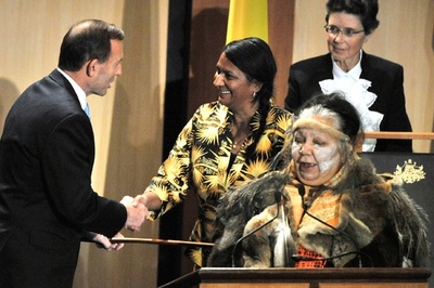 アボリジニの議員に人種差別メッセージ送信、男を逮捕 豪