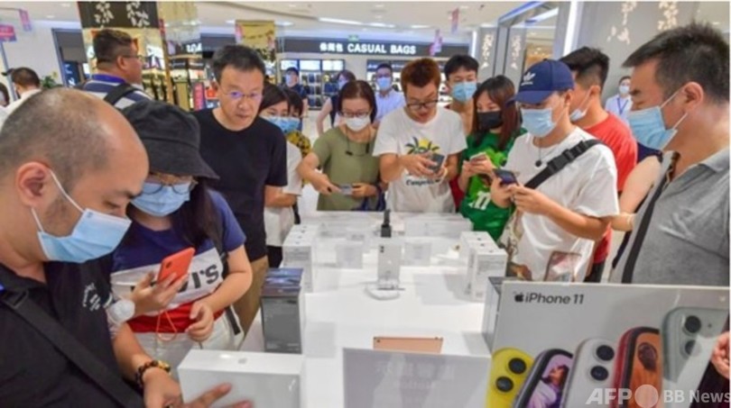 中国で10~30万円台の国産スマホ相次ぎ販売 でも売れ筋はiPhoneや低価格帯