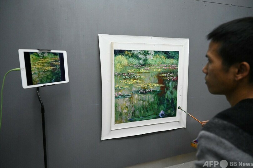 中国「油画村」 複製制作者から作家への華麗な転向