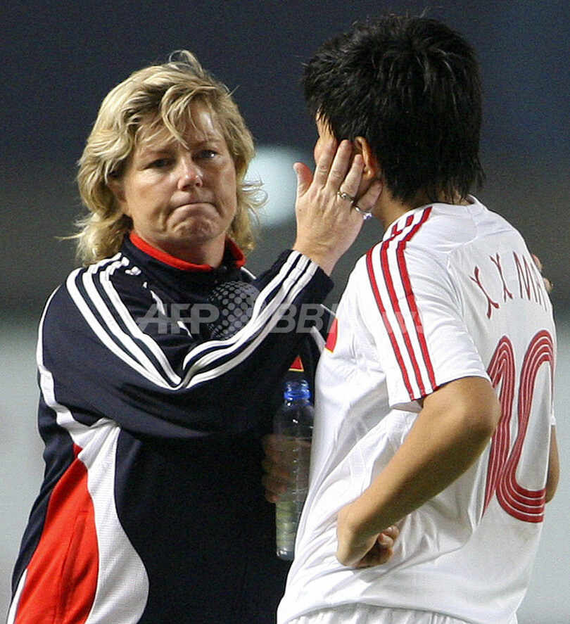 中国サッカー協会 女子代表ドマンスキ ライフォア監督の辞任を発表 写真1枚 国際ニュース Afpbb News