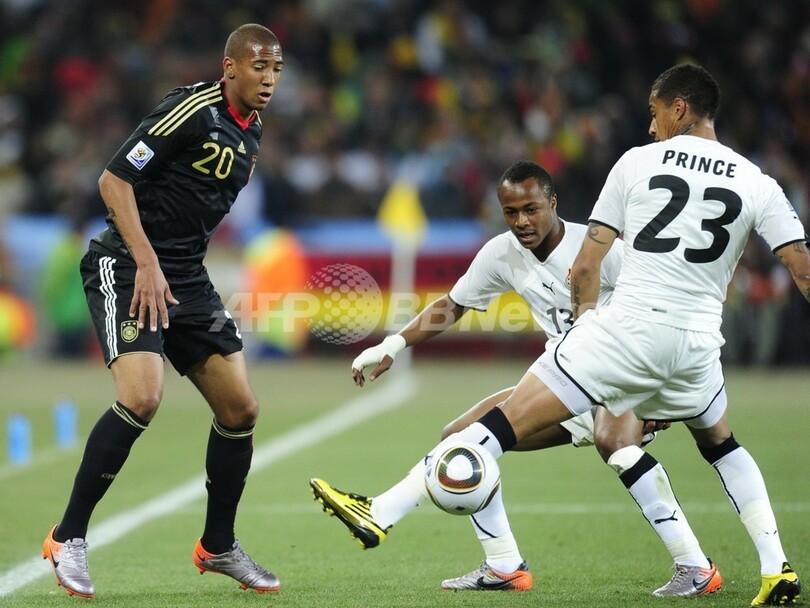 「試合に私情は持ち込まない」 直接対決に意気込むボアテング兄弟