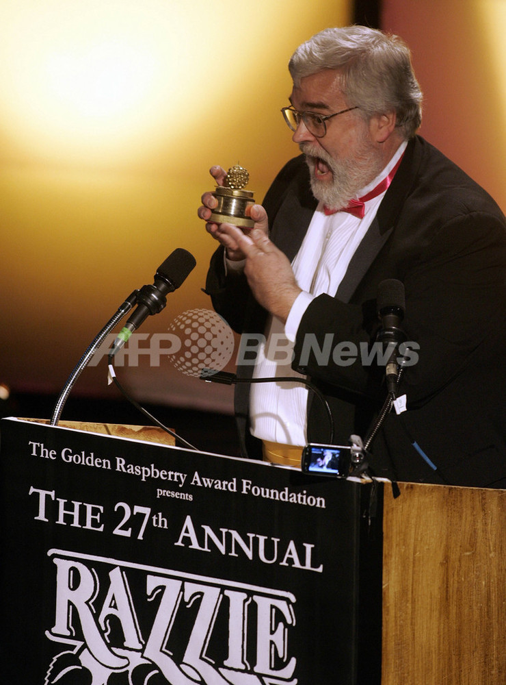 年間ワースト映画賞「ラジー賞」授賞式開催 米国 写真13枚 国際ニュース：AFPBB News
