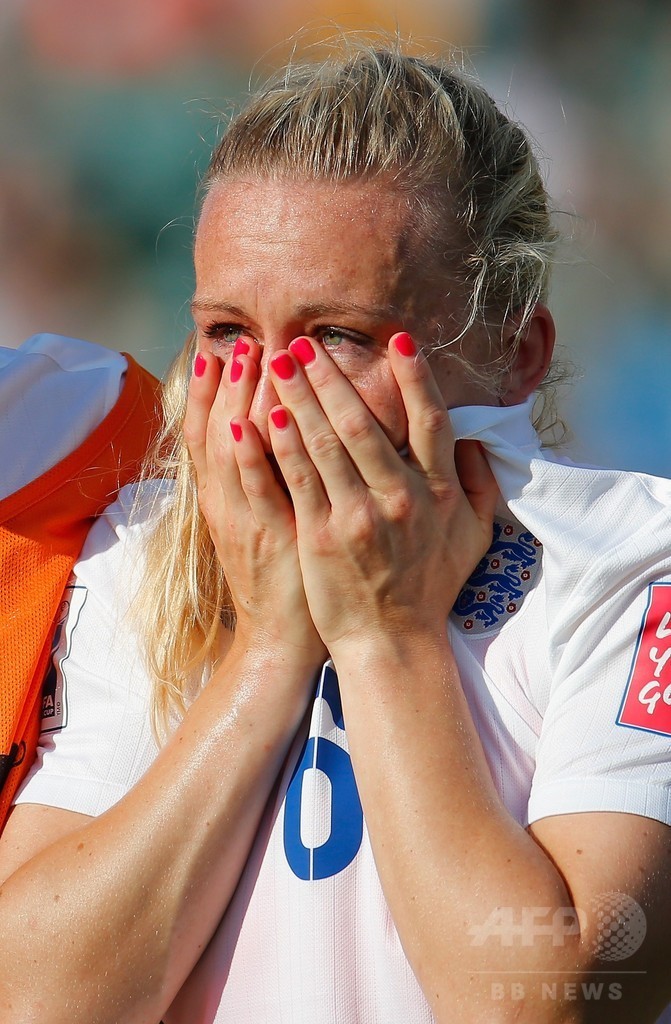 サンプソン監督 泣いてもいい オウンゴールのバセットを擁護 国際ニュース Afpbb News