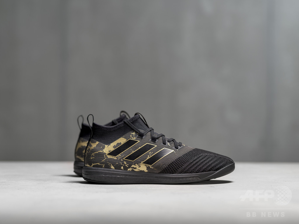注目選手ポグバとコラボ「adidas×Pogba Collection」