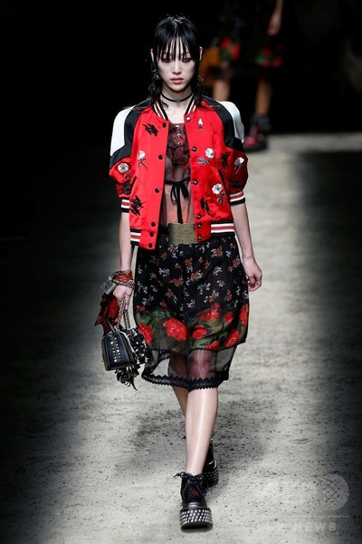 「コーチ」17年春夏