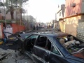 イラク北部キルクーク（Kirkuk）で起きた自動車爆弾攻撃の現場（2013年11月14日撮影）。(c)AFP/MARWAN IBRAHIM