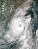 中国大陸に接近する台風4号（ニーダ）の衛星画像。米航空宇宙局（NASA）提供。(c)AFP/NASA