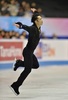世界フィギュアスケート国別対抗戦2013（World Team Trophy Figure Skating Championship 2013）は12日、東京で2日目が行われ、男子シングル・フリースケーティング（FS）では高橋大輔（Daisuke Takahashi）が168.65点を記録し、合計249.52点で総合1位に入った。

演技に臨む高橋大輔（Daisuke Takahashi、2013年4月12日撮影）。(c)AFP/KAZUHIRO NOGI