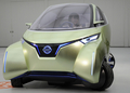 日産自動車（Nissan Motor）は8日、第42回東京モーターショー2011（Tokyo Motor Show）に、3台の電気自動車（EV）コンセプトカーを展示すると発表した。EVスポーツカー「ESFLOW（エスフロー）」と、都市向けスマートEV「Pivo3（ピボ3）」、乗用車の快適性と商用車の実用性の両立を目指した「TOWNPOD（タウンポッド）」の3車種になる。東京モーターショーは11月30日から12日11日までの日程。

写真は、神奈川県厚木市の日産のデザインセンターで展示された「Pivo3」（2011年10月20日撮影）。(c)AFP/TOSHIFUMI KITAMURA