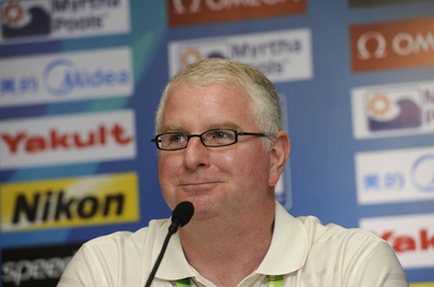 フェルプス氏指導したコーチ、女子選手への「不適切」メールを謝罪