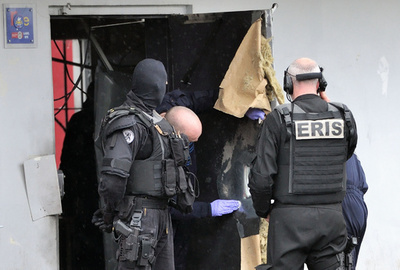 ドア爆破し看守人質に、アクション映画さながらの脱獄劇 フランス