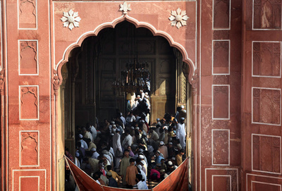 パキスタン少年の手切断事件、地元の宗教指導者を逮捕