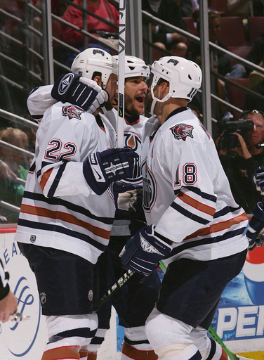 ＜NHL プレーオフ＞オイラーズが16年振りにスタンレー杯進出を決める - 米国