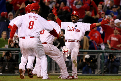 フィリーズ サヨナラ勝ちでリーグ優勝に王手、MLBプレーオフ