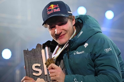 オデルマットが男子滑降V、世界アルペン