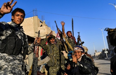 IS、「首都」陥落も脅威は存続へ 識者ら警鐘