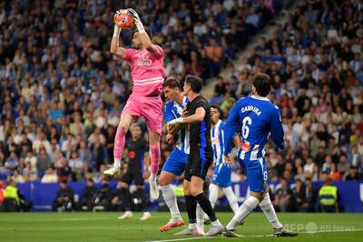 バルサ、エスパニョールからGKガルシア獲得