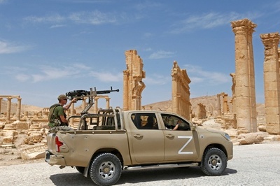 シリア市民・難民に8700億円 支援会合が表明