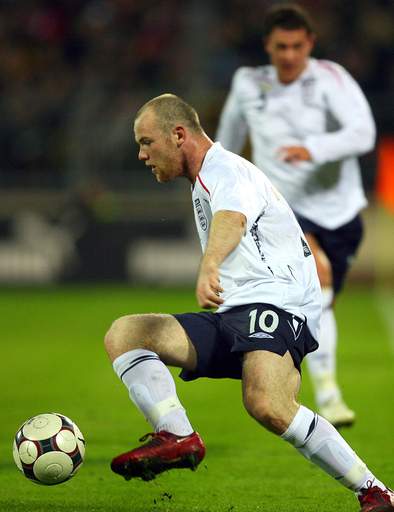 イングランド ルーニーの活躍でベラルーシ下す、W杯予選