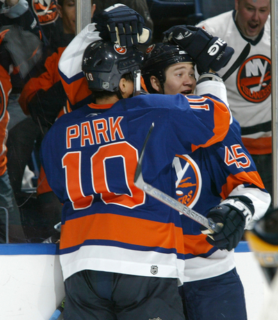 ＜06-07NHL＞アーシャム 2得点の活躍でアイランダーズが逆転勝利 - 米国