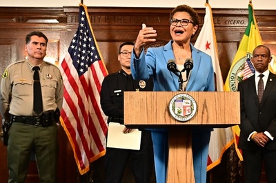  米LAで覆面集団が高級店荒らし 白昼堂々、数千万円相当被害