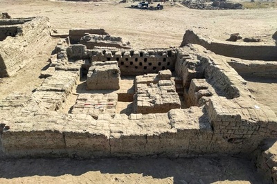 ローマ帝国時代の「完全な」植民都市発見 エジプト