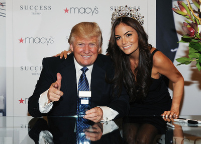 「トランプ印」の香水、仏ロレアルが10年前に製作拒む