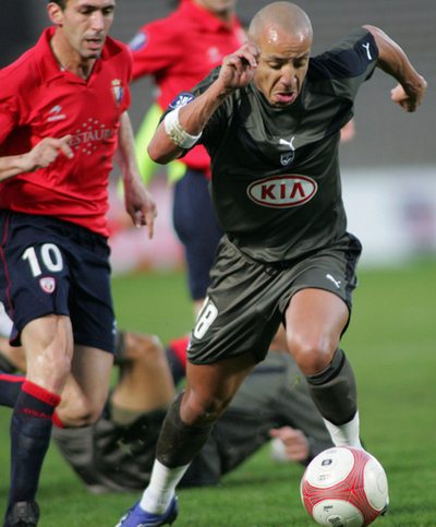 ＜サッカー UEFA杯＞ボルドー ホームでのオサスナ戦はスコアレスドローに終わる - ドイツ