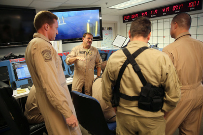 米政府機関一部閉鎖、長期化なら軍にも影響