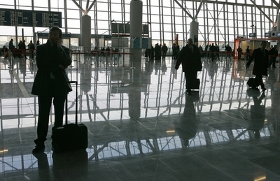 シェンゲン協定加盟9か国、空港でのパスポート審査廃止