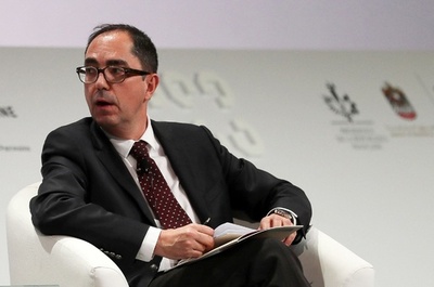 ルーブル美術館前館長、略奪遺物の売買関与の疑い 仏