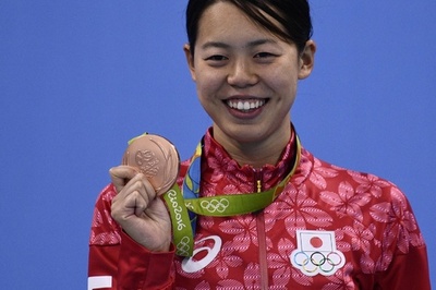 星奈津美、女子200mバタフライで2大会連続の銅メダル