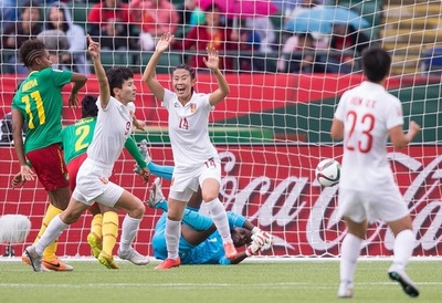 中国がカメルーン下し準々決勝へ、女子サッカーW杯