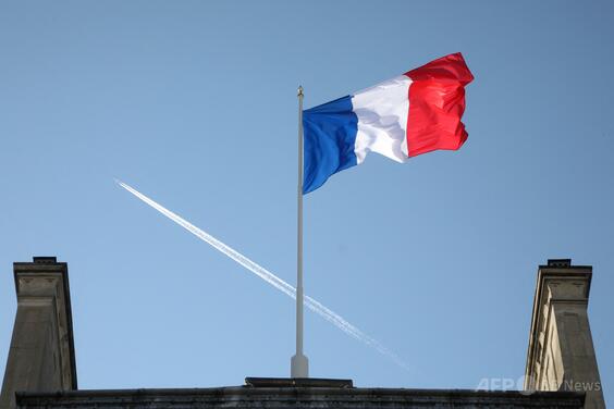 直腸内に長さ20センチ砲弾「自分で入れた」男性、仏病院が治療