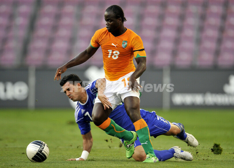 ポルトガルが大勝 フランスはチリと分ける、サッカー国際親善試合