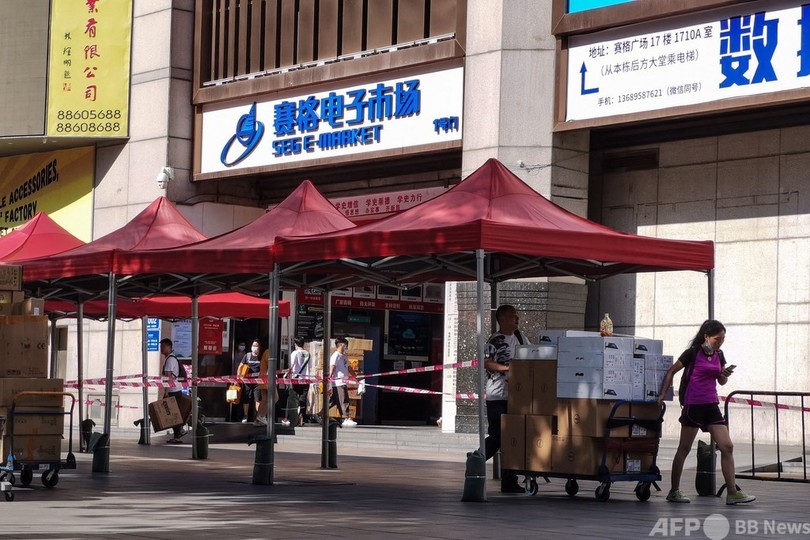 中国の突然揺れた超高層ビル、調査実施 ネット上では懸念の声