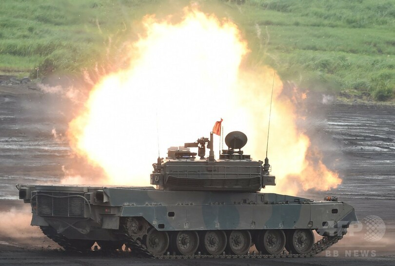 陸上自衛隊「富士総合火力演習」の予行実施