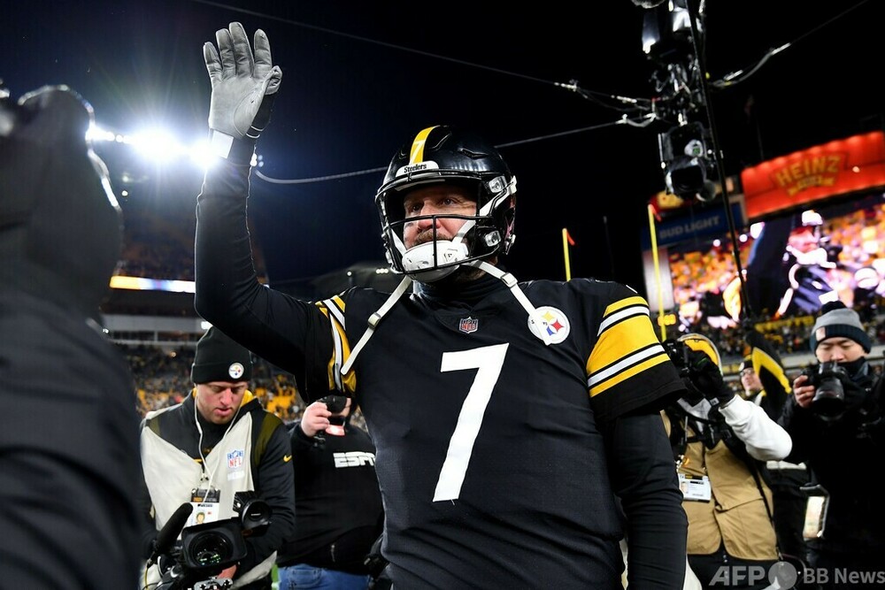 ロスリスバーガーが「わが家」に別れ、本拠地最終戦で白星 写真3枚 国際ニュース：AFPBB News