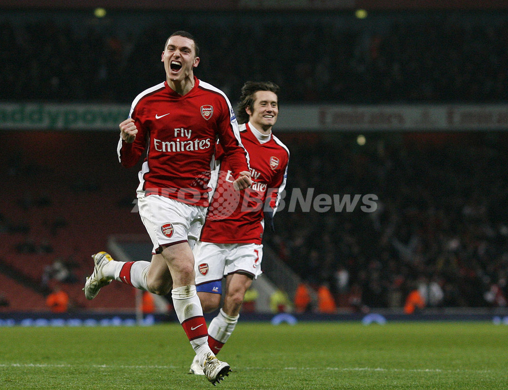 64,618点のボルトン・ワンダラーズfcの写真と高解像度写真