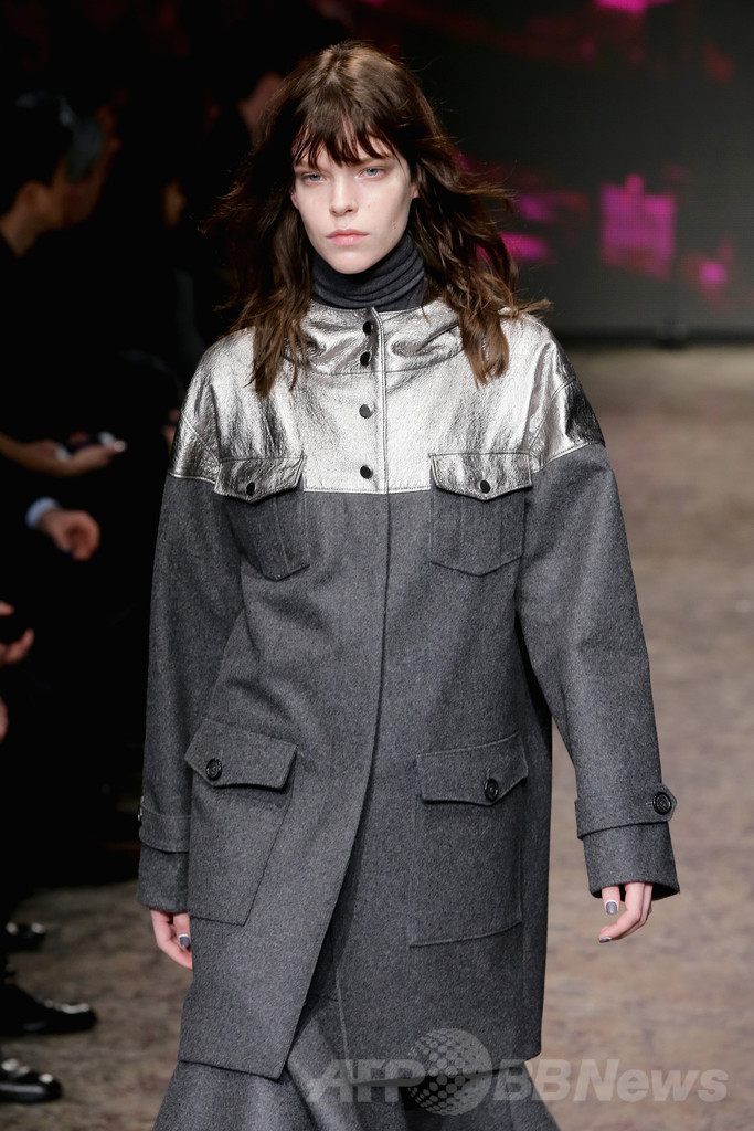 ＜14/15年秋冬NYコレクション＞DKNY