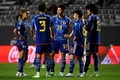 サッカーU-20W杯、グループC、日本対コロンビア。失点後に円陣を組む日本の選手（2023年5月24日撮影）。(c)LUIS ROBAYO / AFP